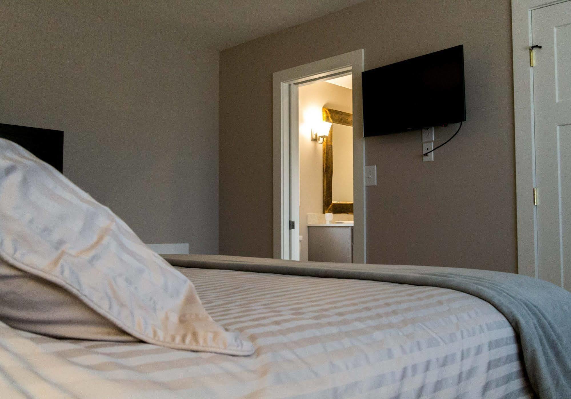 Lake Placid Inn: Residences Esterno foto