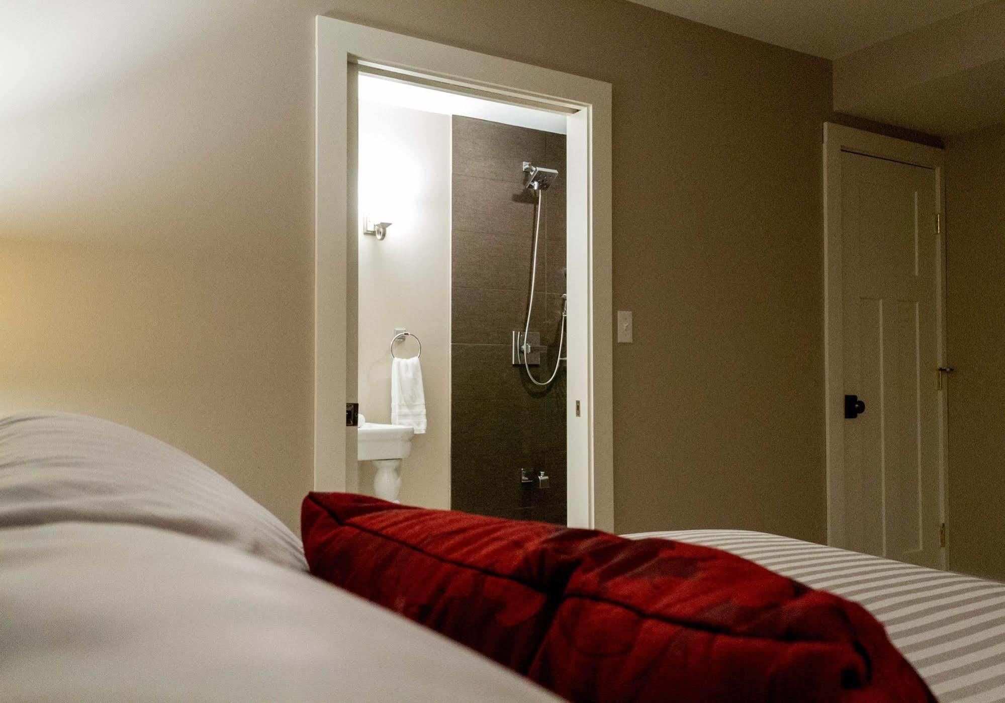 Lake Placid Inn: Residences Esterno foto