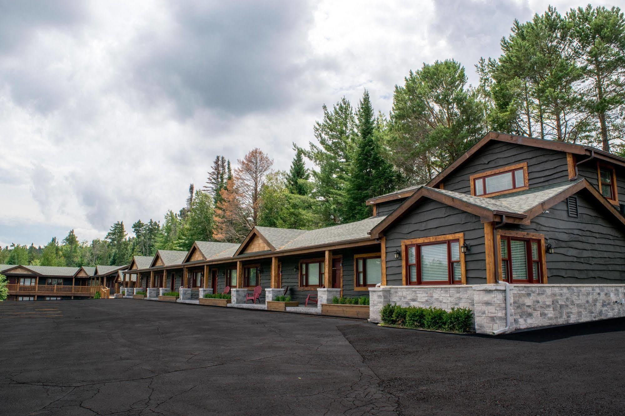 Lake Placid Inn: Residences Esterno foto
